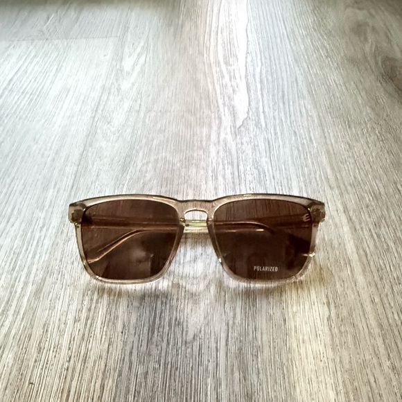quay australia unplugged clear brown square polarized sunglasses eyewear NEW